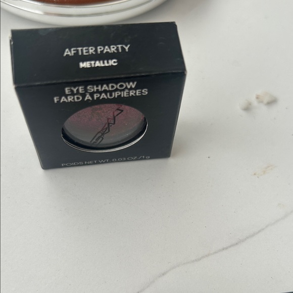 Makeup bundle - Picture 5 of 7